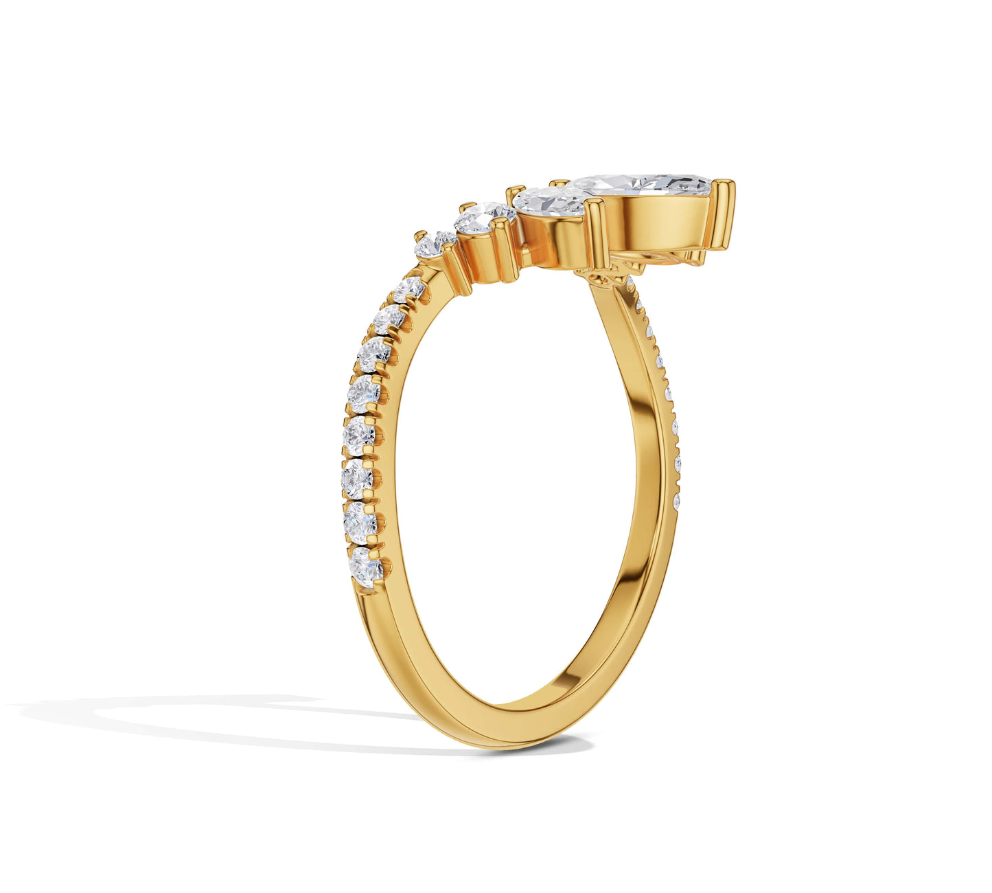 Artful mix of marquise and round diamonds on gold band