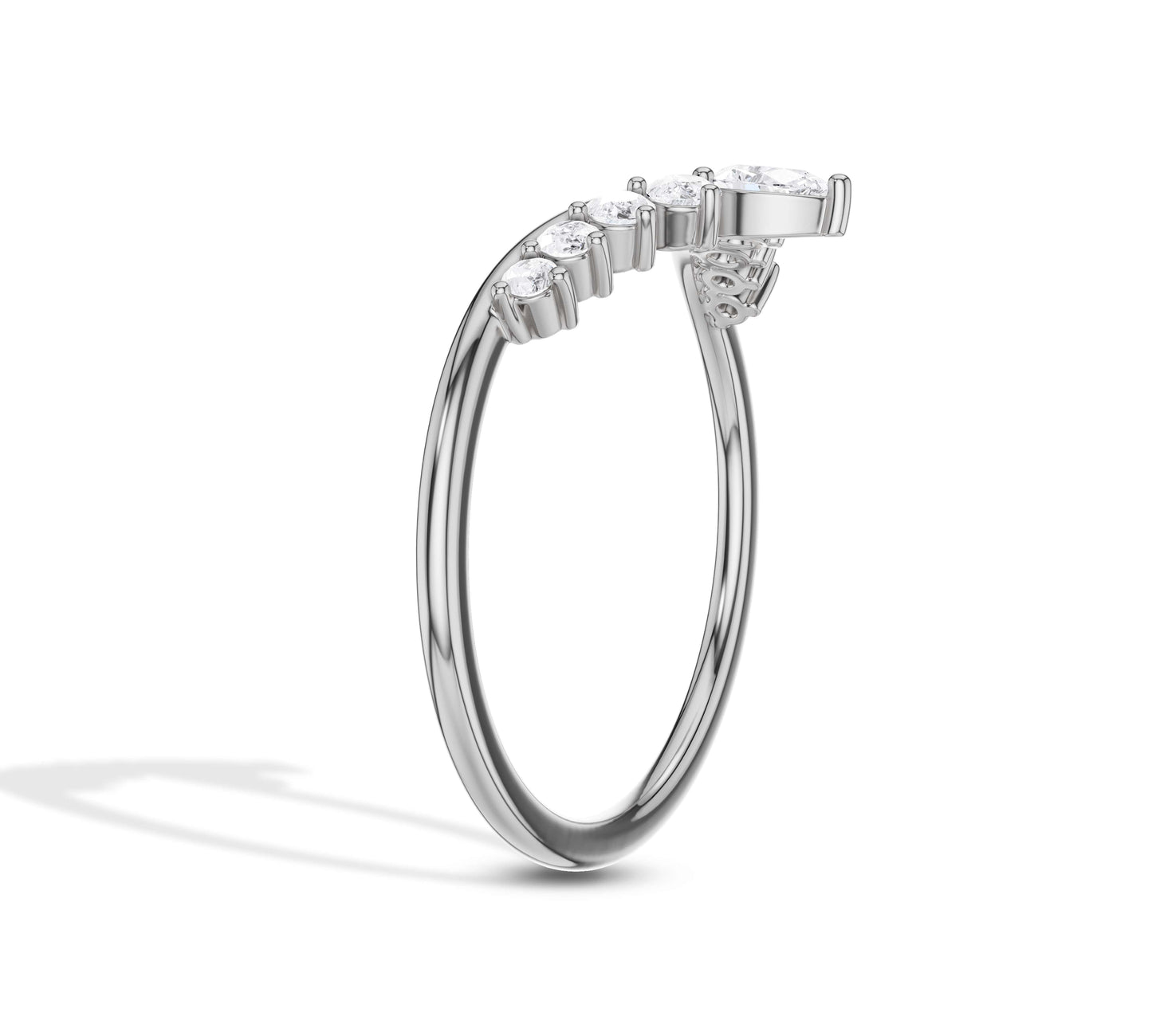 Round lab grown diamond crown ring