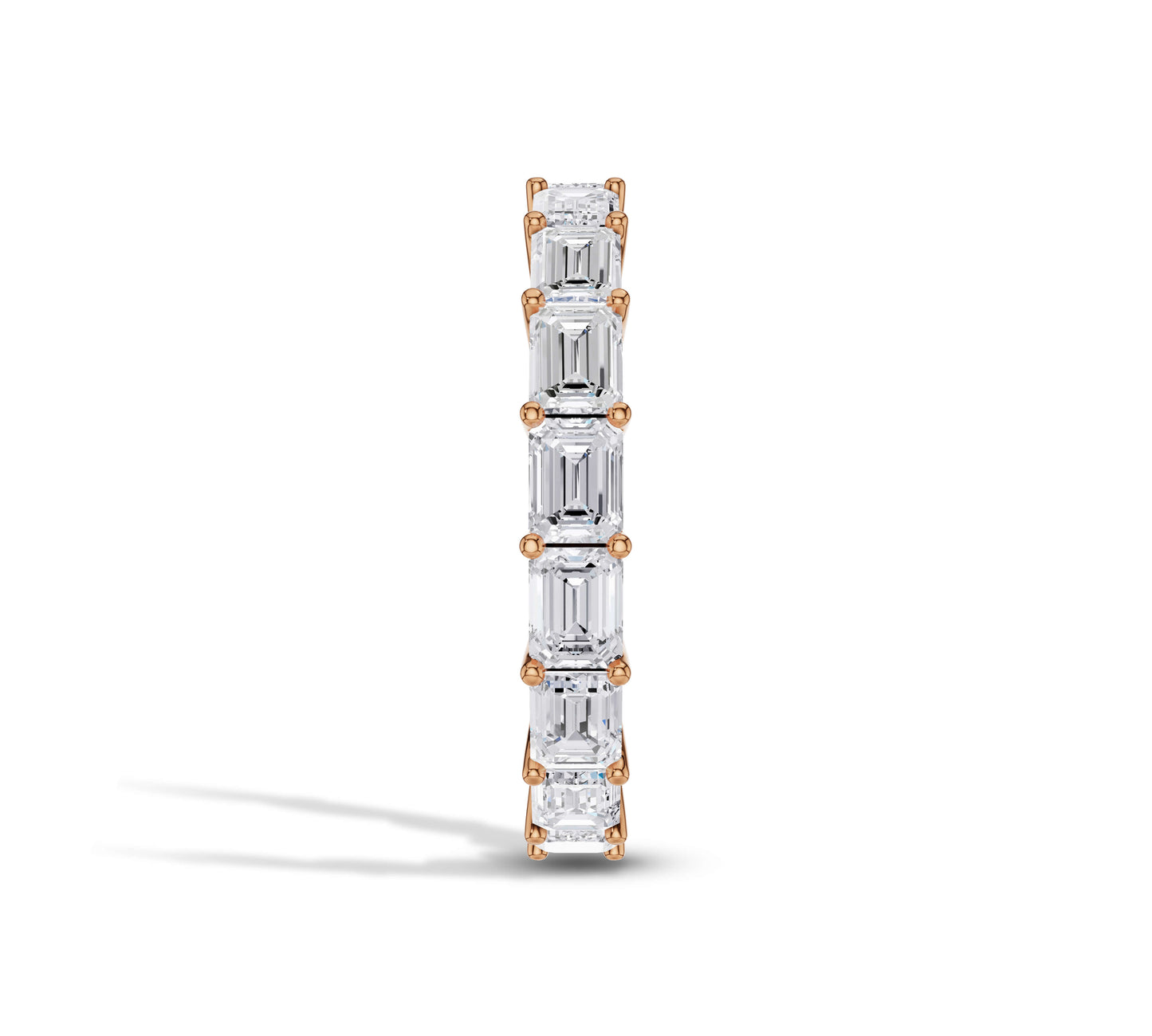 Luxury bridal ring in gold