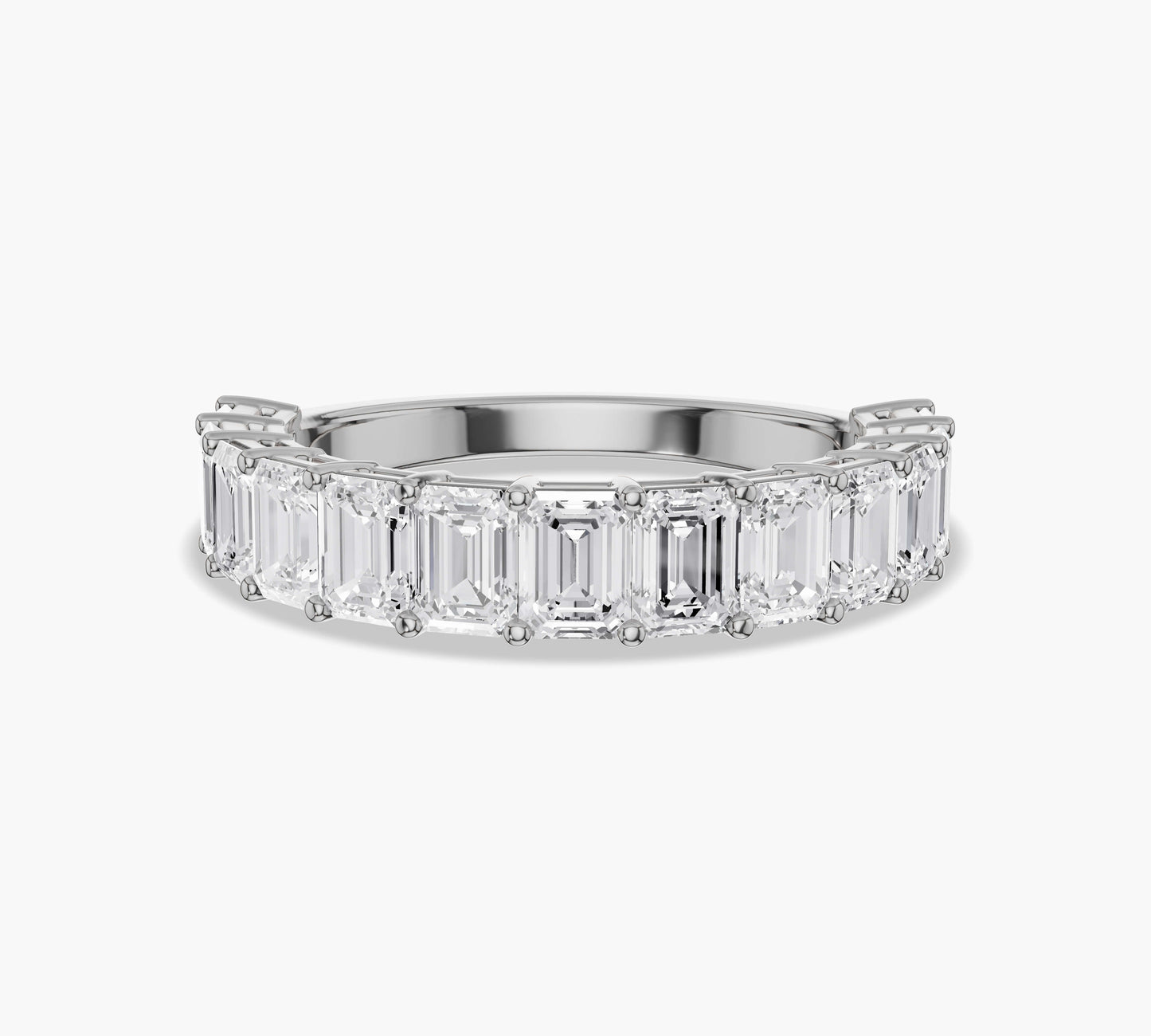 Modern diamond band with gold base