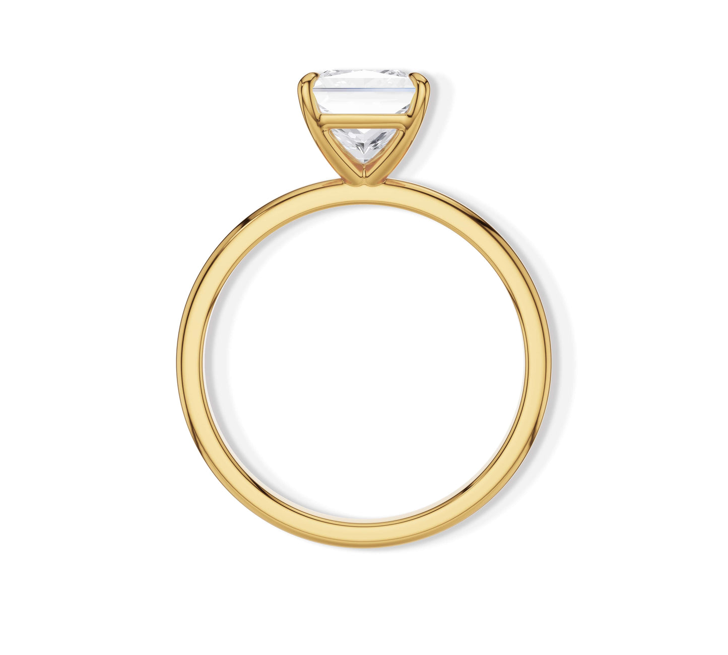 Elegant yellow gold princess cut diamond ring