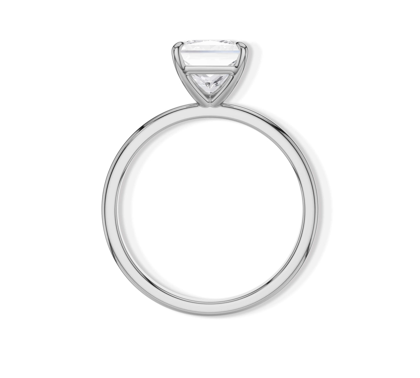 Elegant Princess cut diamond in white gold solitaire ring