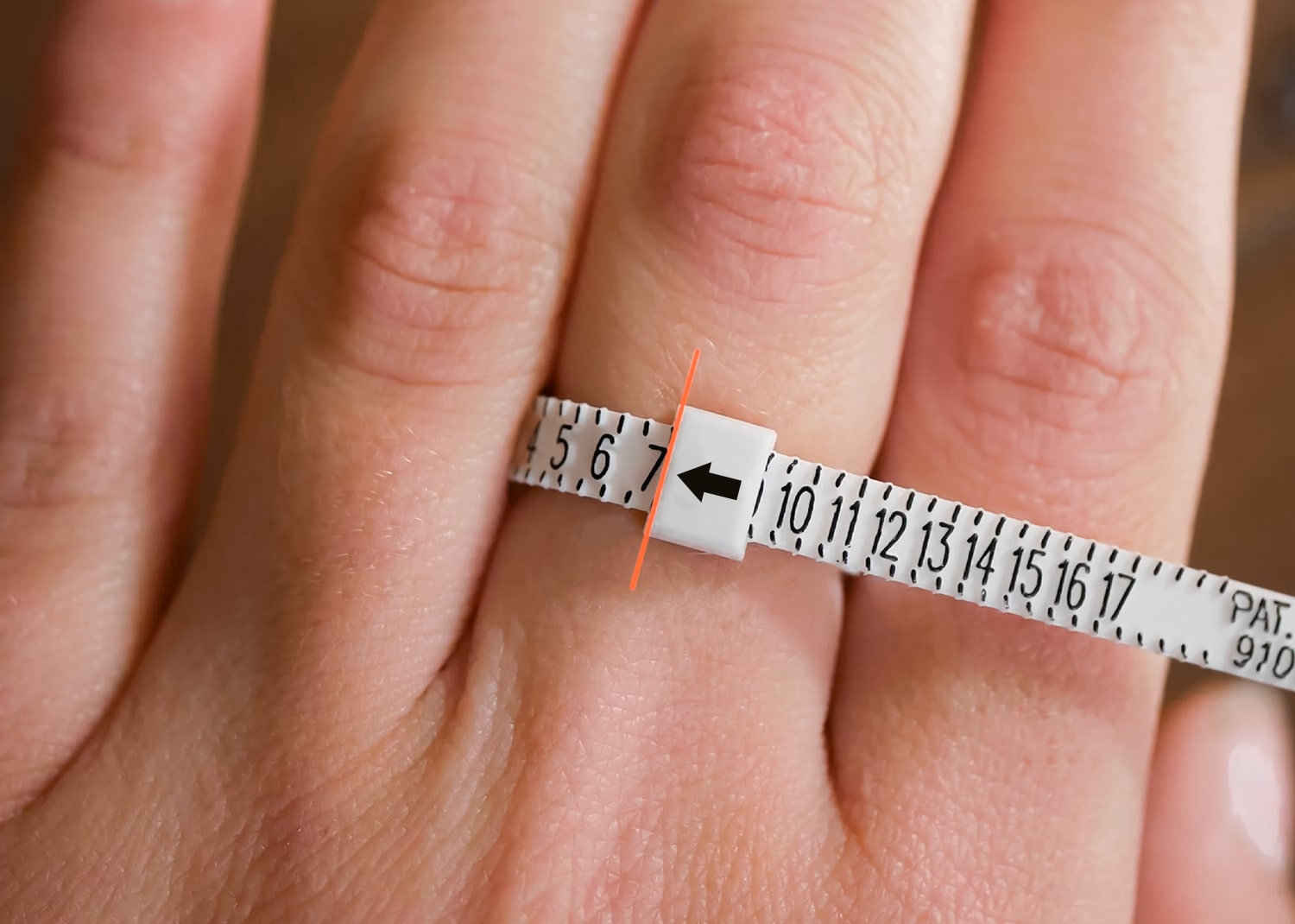 how to measure ring size from home