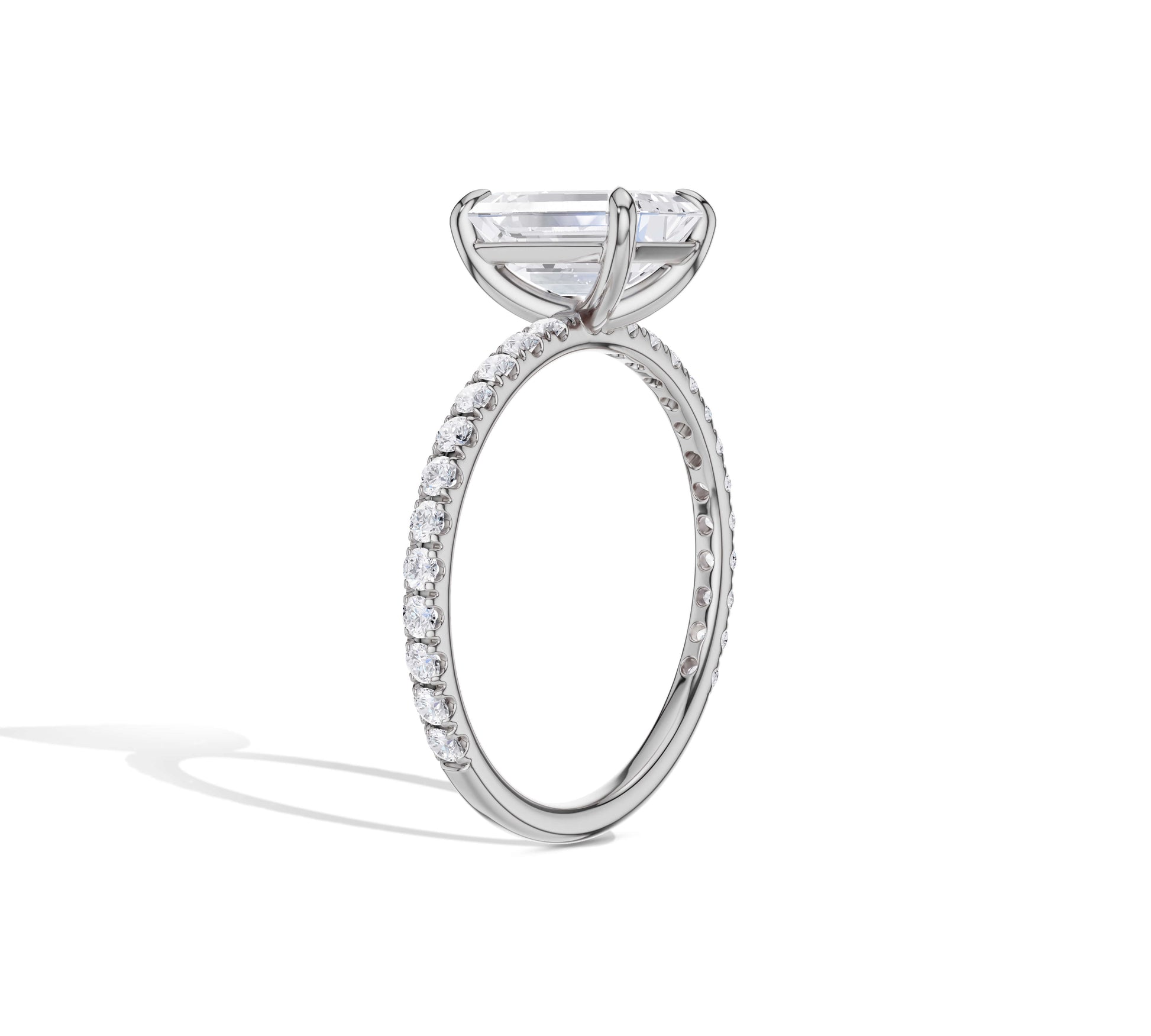 emerald gold ring