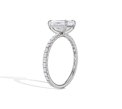 emerald gold ring