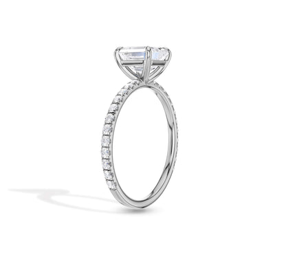 Luxury white gold diamond ring