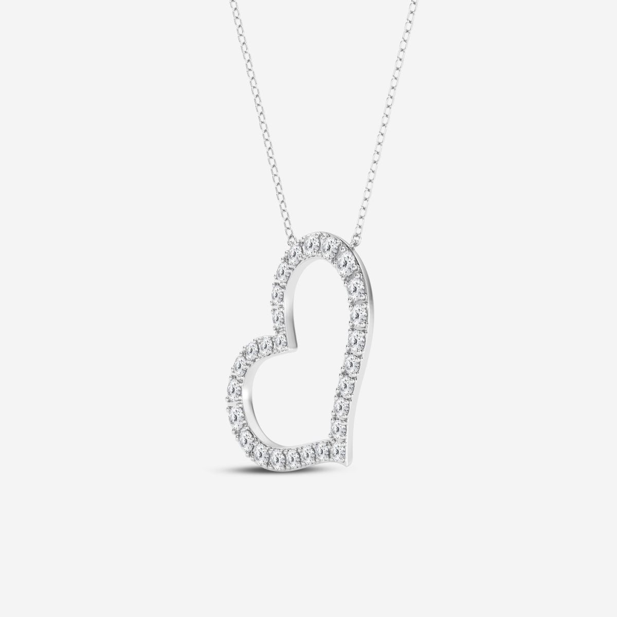 Round Cut Diamond Heart Shape Fashion Pendant