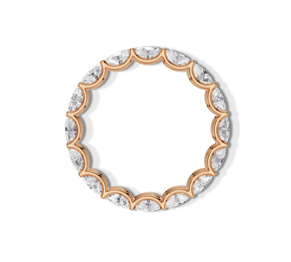 Elegant rose gold lab diamond ring with oval cuts