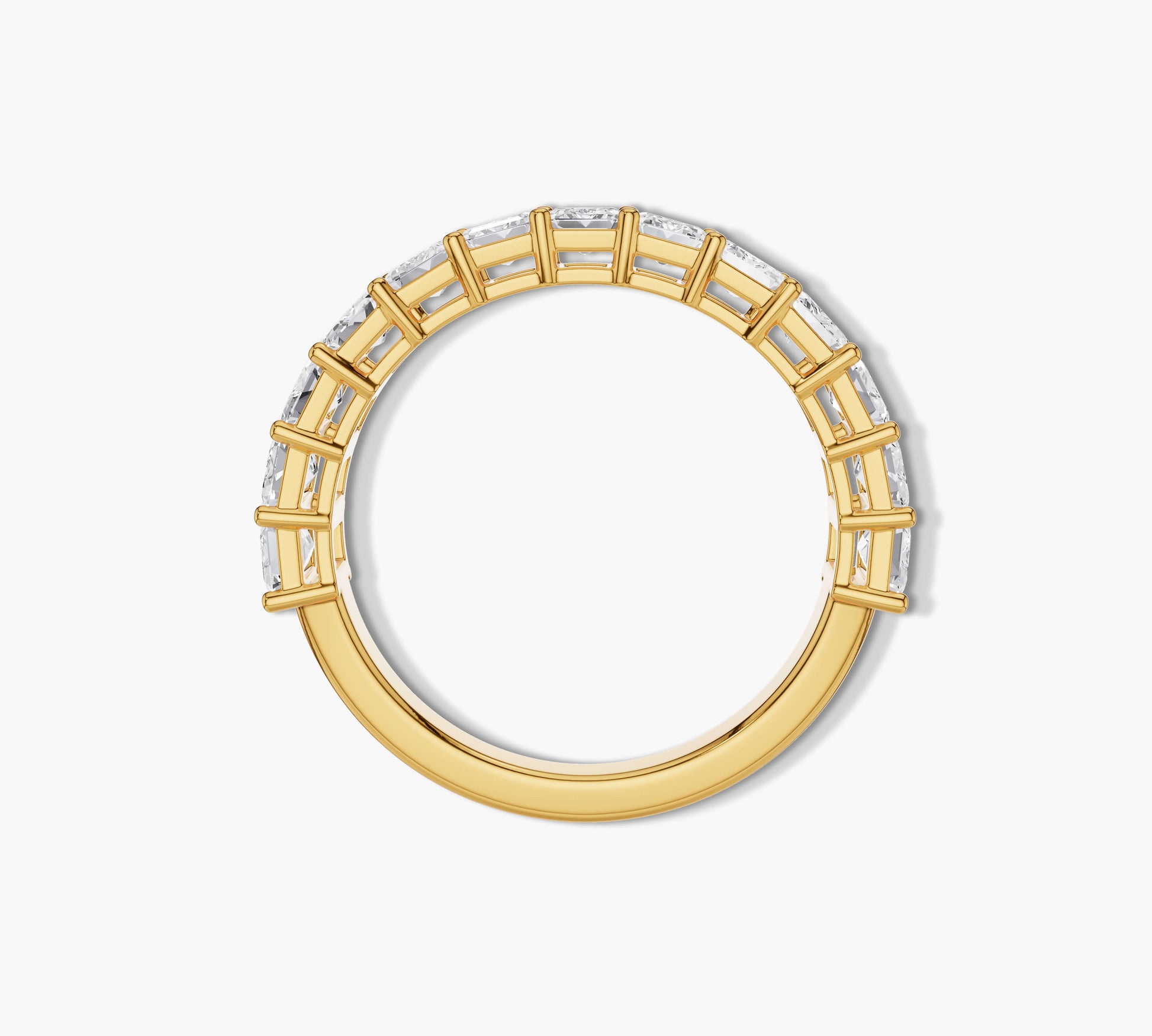 Women’s gold ring with rectangular emerald diamonds