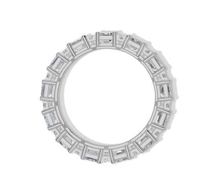 Designer white gold ring with shimmering diamonds for luxury styling