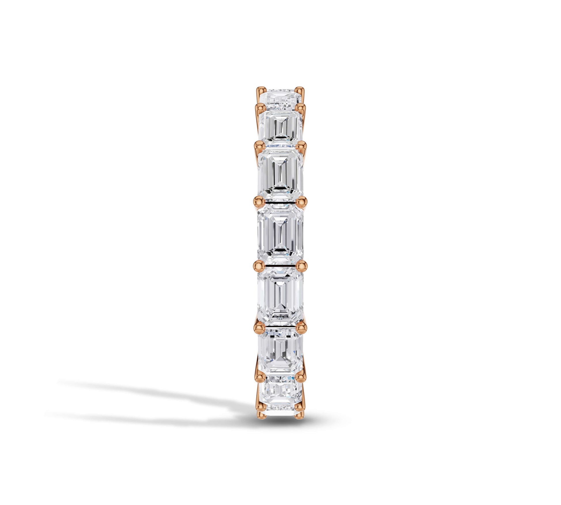 Luxury bridal ring in gold