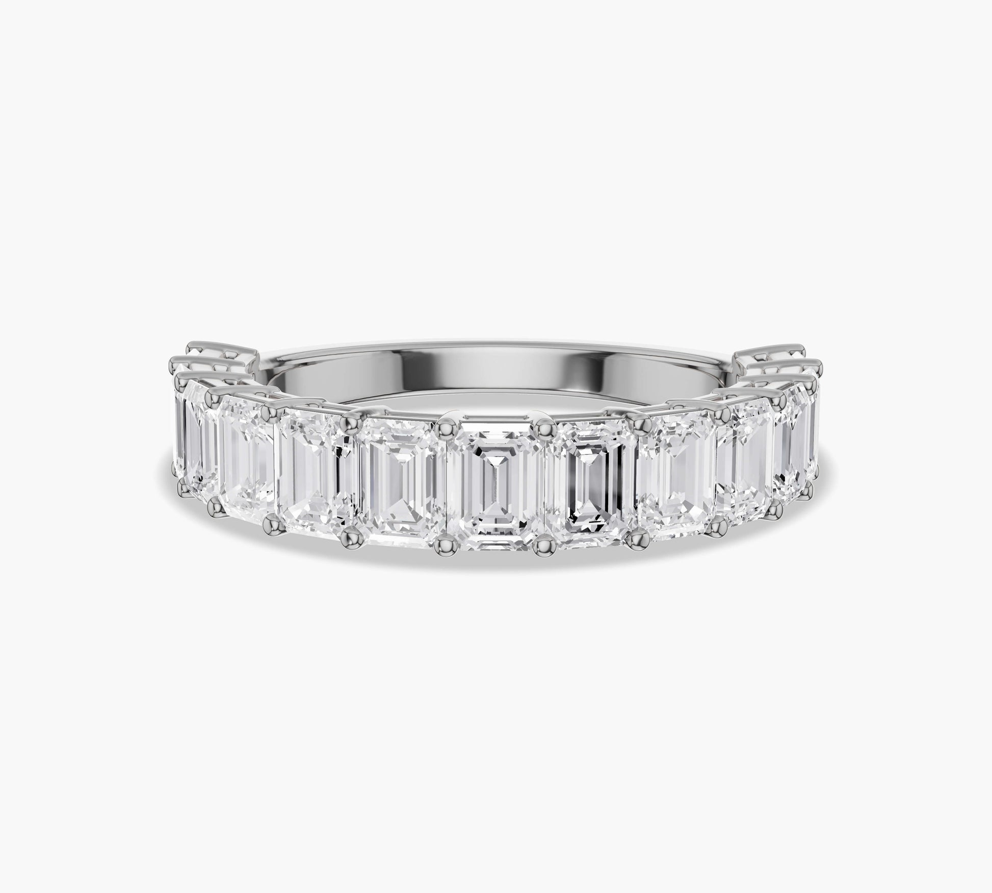 Modern diamond band with gold base