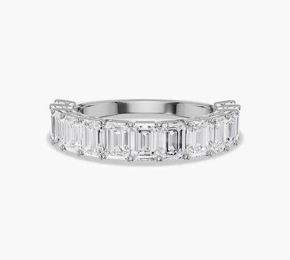 Modern diamond band with gold base
