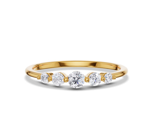 Five round diamond band ring in yellow gold with graduated sizes