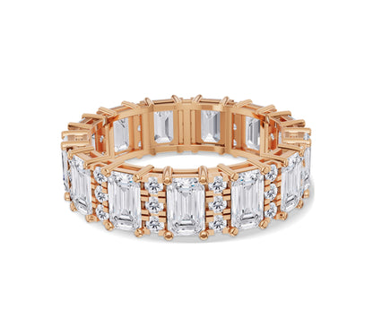 High-polish 18K gold ring with radiant diamond pattern design