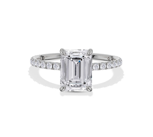 emerald & diamond ringâ€‹