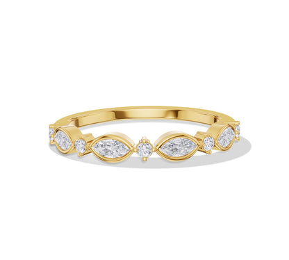 Unique diamond ring with alternating marquise and round stones