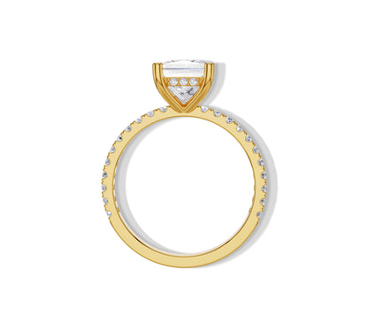 Gold princess cut diamond ring with lab-grown stone