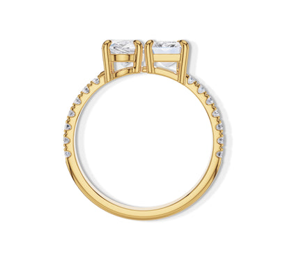 Lab grown diamond ring in yellow gold with brilliant pave and Toi et Moi stones