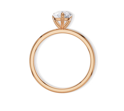 Sparkling rose gold ring with pear diamond