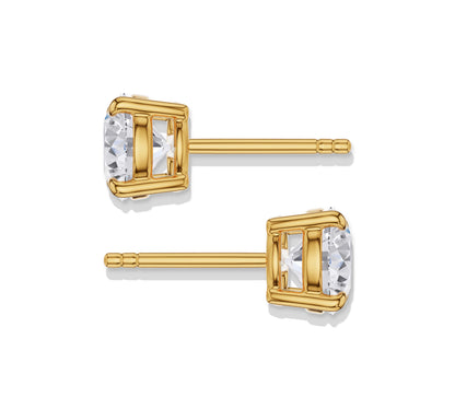 Romantic round diamond studs