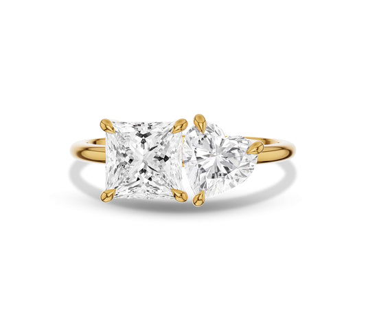 Yellow gold Toi et Moi ring with princess and heart shaped lab diamonds