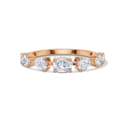 Statement ring with oval cut centerpiece