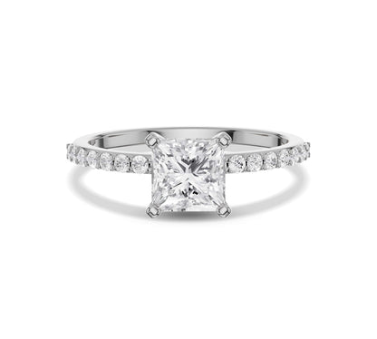 ring square diamond in white gold