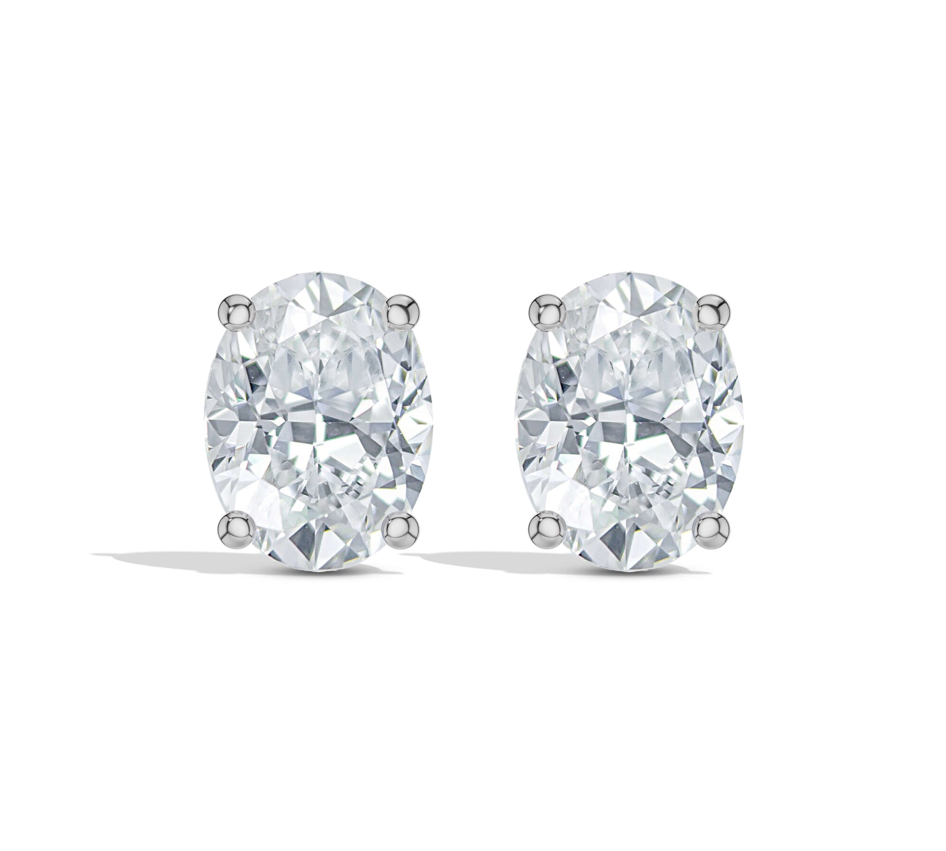 Brilliant-cut diamond earrings